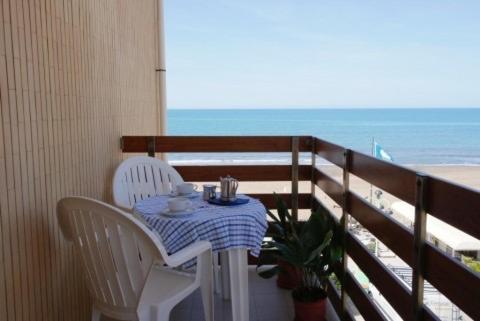 Blue Home مارينا دي كاستانييتو كاردوتشي المظهر الخارجي الصورة